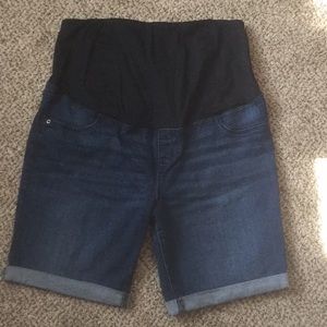 Isabel Maternity Bermuda Shorts